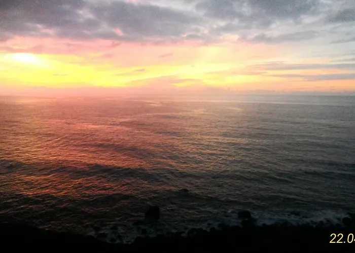 La Pardela Oceanfront Apartamento